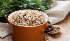 Why do you dream about pearl barley porridge? Why do you dream about eating pearl barley?