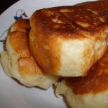Recipe for very fluffy yeast pancakes